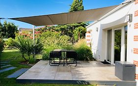 Le Clos De Jade - Appt 3 Etoiles Avec Piscine Partagee